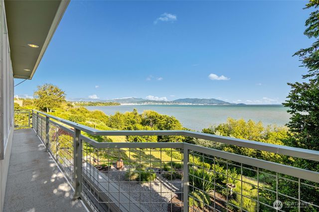 1359 Olympic Way, Bellingham, WA 98225