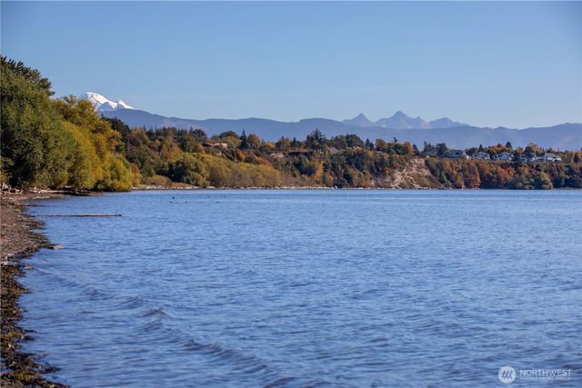 1359 Olympic Way, Bellingham, WA 98225