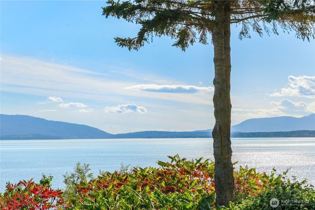 1359 Olympic Way, Bellingham, WA 98225