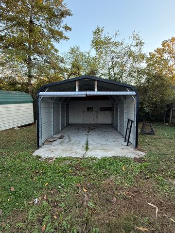 810 Summer Hill Ln, La Vergne, TN 37086