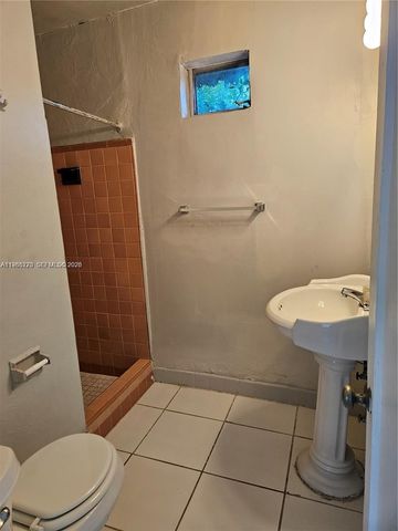1437 NE 110th Terrace 4, Miami, FL 33161