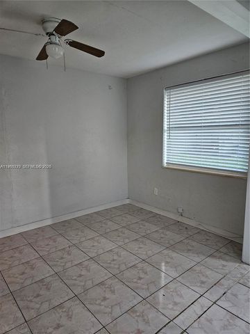 1437 NE 110th Terrace 4, Miami, FL 33161