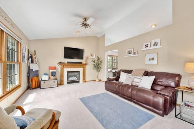344 Saxonwood Road, Altoona, WI 54720