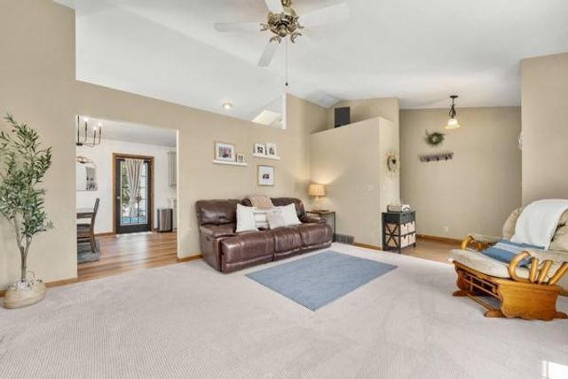 344 Saxonwood Road, Altoona, WI 54720