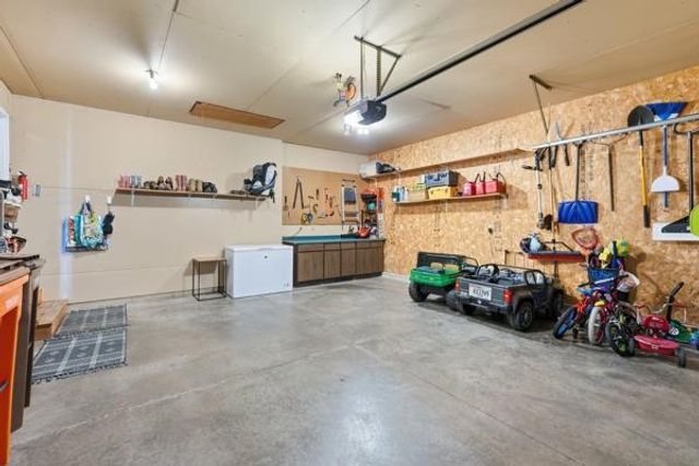 344 Saxonwood Road, Altoona, WI 54720