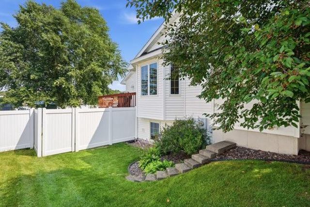 344 Saxonwood Road, Altoona, WI 54720