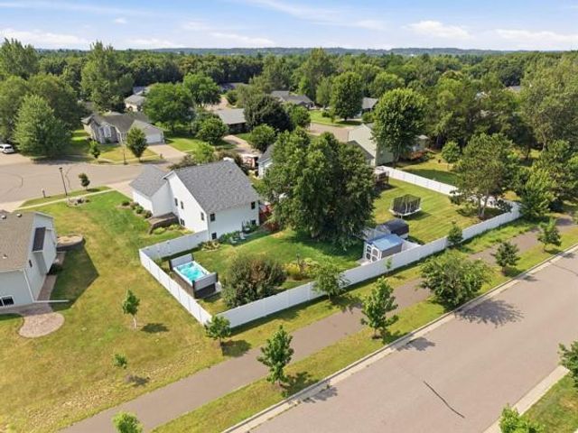 344 Saxonwood Road, Altoona, WI 54720