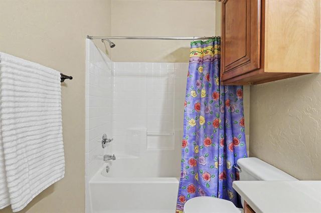 4201 NW 54th Street, Oklahoma City, OK 73112