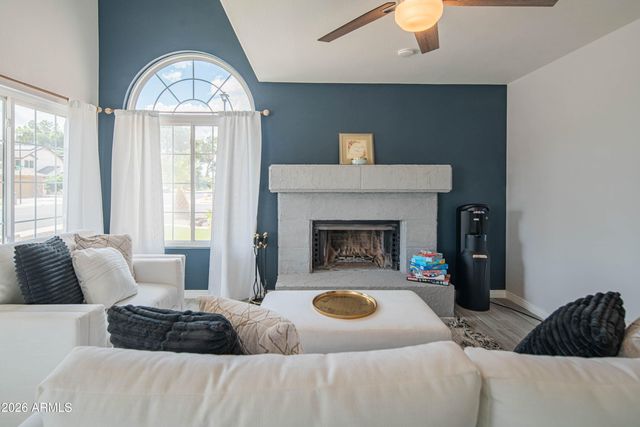 10615 N 63RD Drive, Glendale, AZ 85304