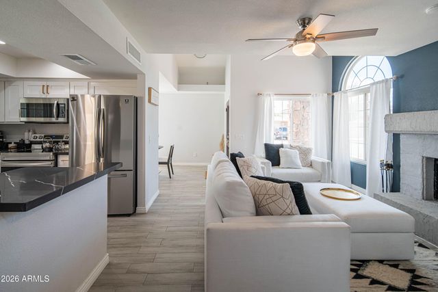 10615 N 63RD Drive, Glendale, AZ 85304