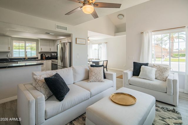 10615 N 63RD Drive, Glendale, AZ 85304