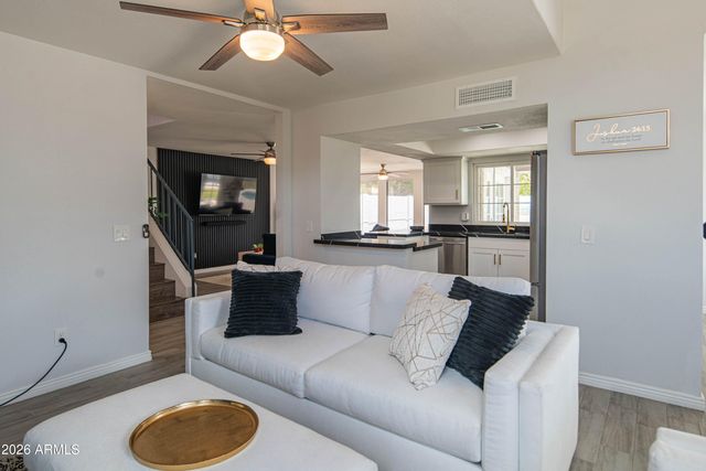 10615 N 63RD Drive, Glendale, AZ 85304