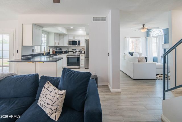 10615 N 63RD Drive, Glendale, AZ 85304