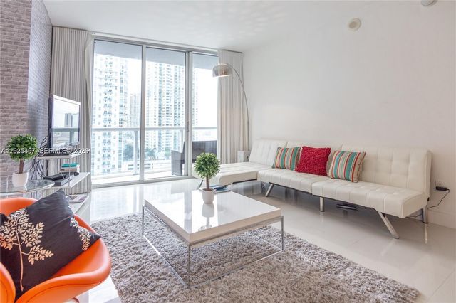 485 Brickell Ave 2006, Miami, FL 33131