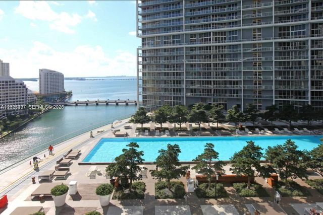 485 Brickell Ave 2006, Miami, FL 33131
