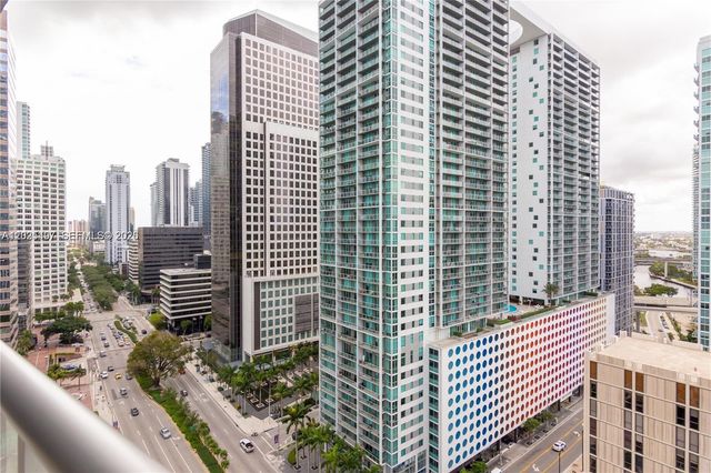 485 Brickell Ave 2006, Miami, FL 33131