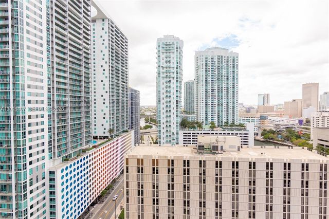 485 Brickell Ave 2006, Miami, FL 33131