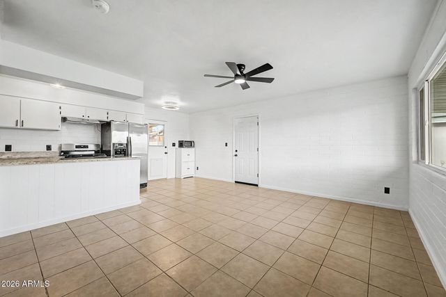 11130 W JERSEY Avenue, Youngtown, AZ 85363