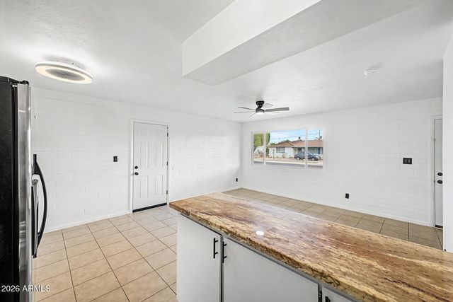 11130 W JERSEY Avenue, Youngtown, AZ 85363