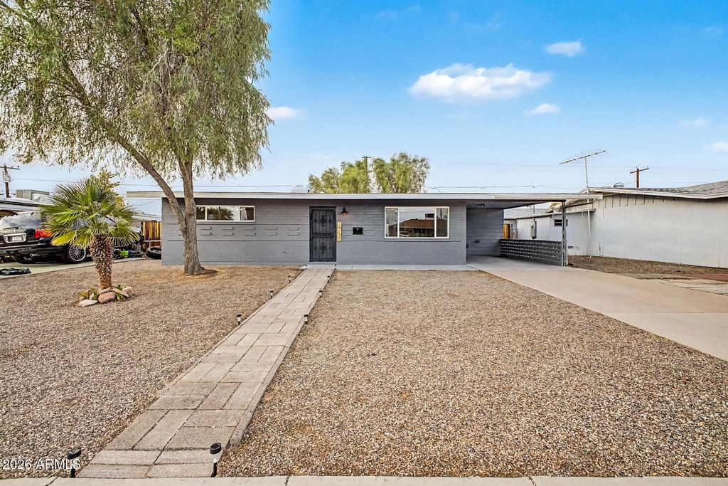 11130 W JERSEY Avenue, Youngtown, AZ 85363 — photo 3