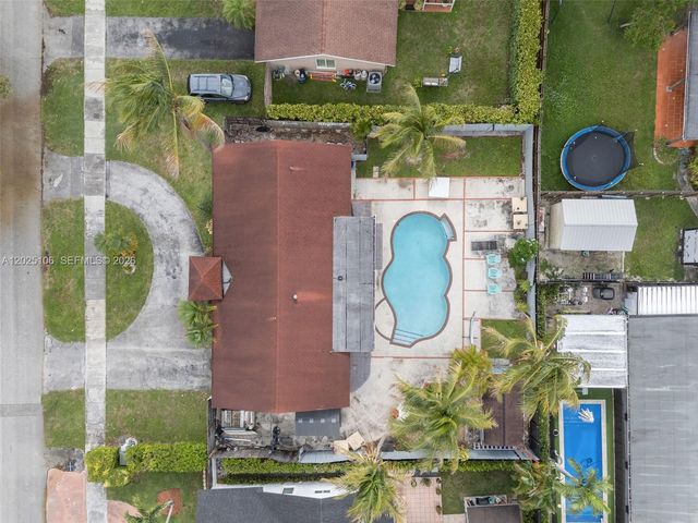 15042 SW 69th Street, Miami, FL 33193