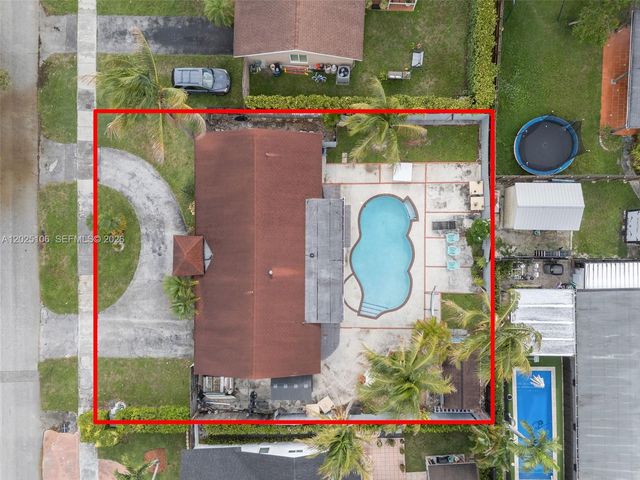15042 SW 69th Street, Miami, FL 33193
