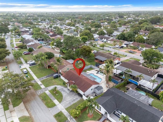 15042 SW 69th Street, Miami, FL 33193