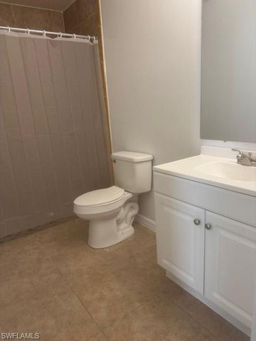 1912 SW 15th PL, Cape Coral, FL 33991