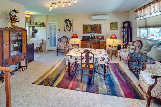 2218 SW 79th Street, Redmond, OR 97756