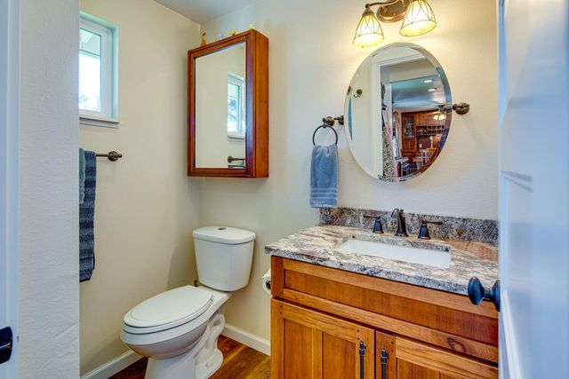 2218 SW 79th Street, Redmond, OR 97756