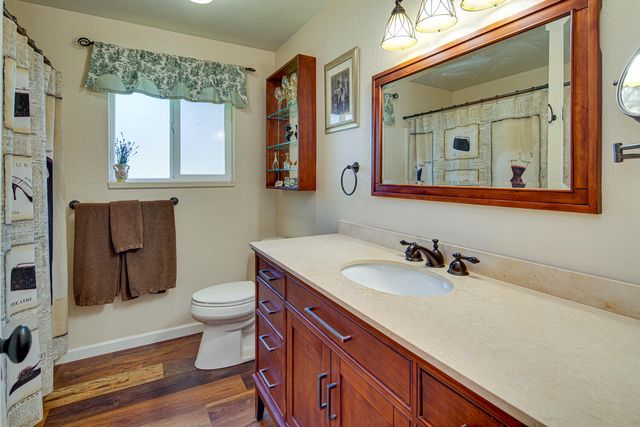 2218 SW 79th Street, Redmond, OR 97756