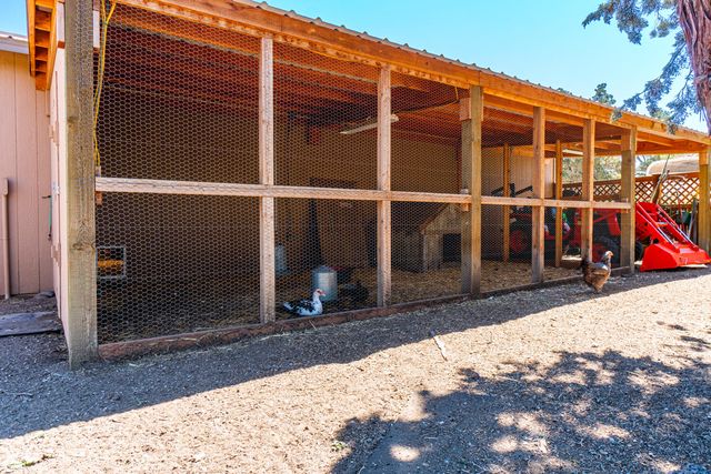 2218 SW 79th Street, Redmond, OR 97756