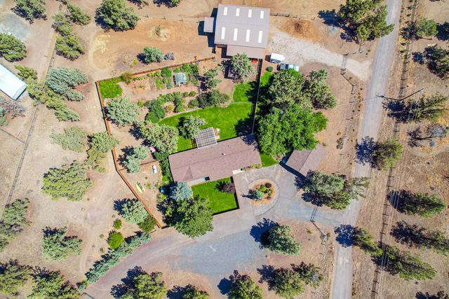 2218 SW 79th Street, Redmond, OR 97756