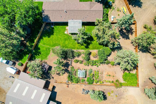 2218 SW 79th Street, Redmond, OR 97756