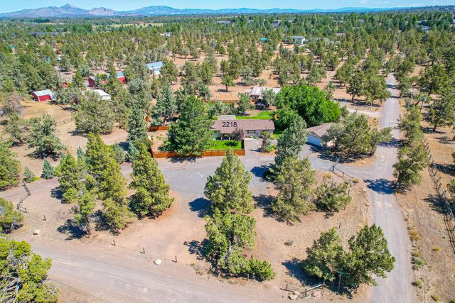 2218 SW 79th Street, Redmond, OR 97756