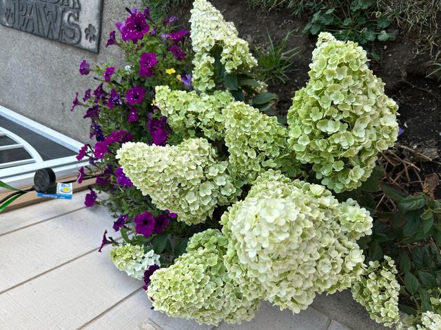 2218 SW 79th Street, Redmond, OR 97756