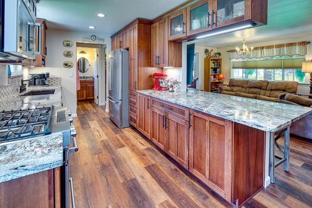 2218 SW 79th Street, Redmond, OR 97756