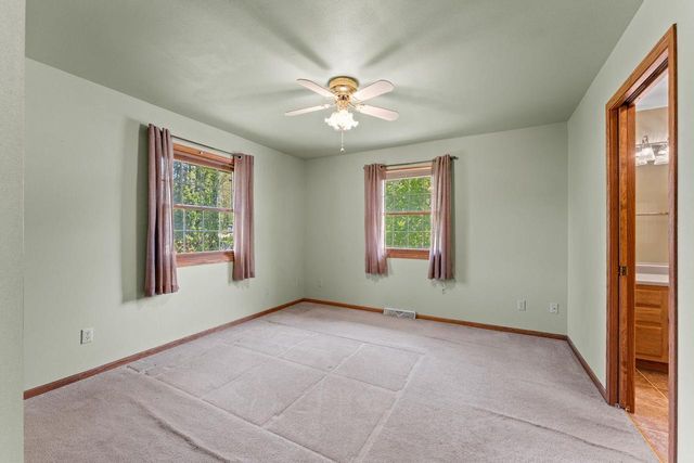 1827 Huntington Park Drive, Reedsburg, WI 53959