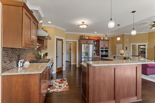 1110 Forest Brook Drive, Saint Joseph, MI 49085