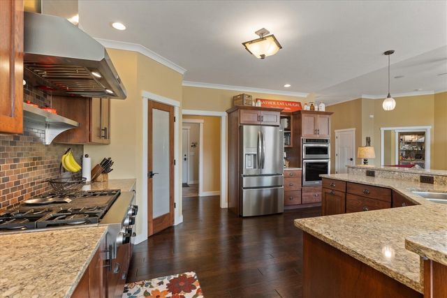 1110 Forest Brook Drive, Saint Joseph, MI 49085