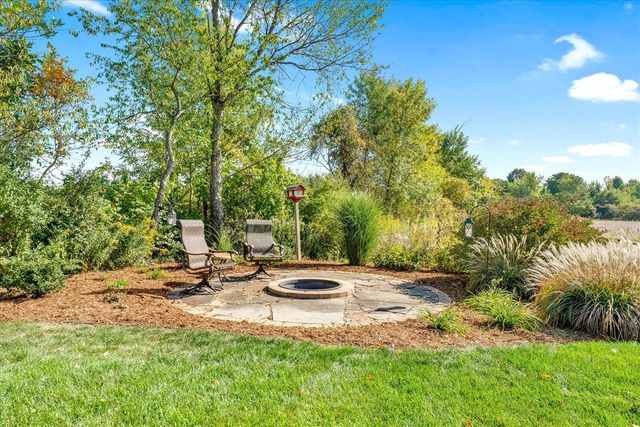 1110 Forest Brook Drive, Saint Joseph, MI 49085