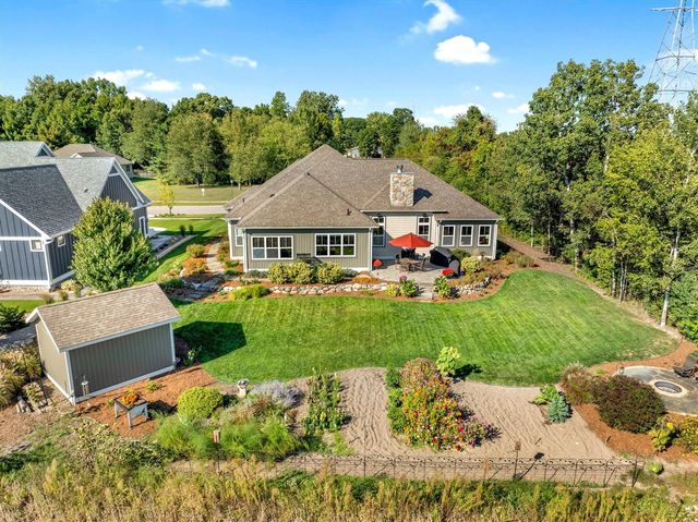 1110 Forest Brook Drive, Saint Joseph, MI 49085