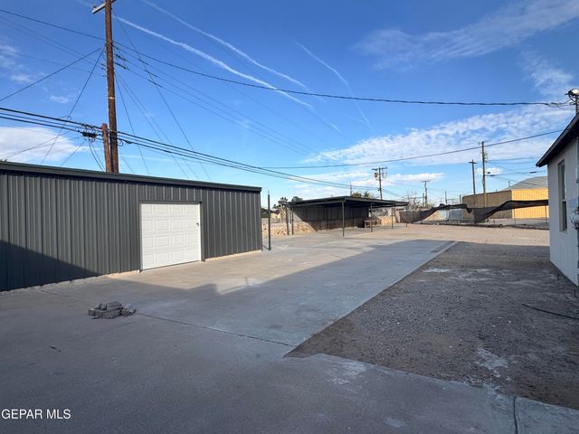 6209 AIRPORT Road, El Paso, TX 79925