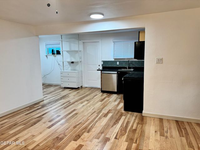 6209 AIRPORT Road, El Paso, TX 79925