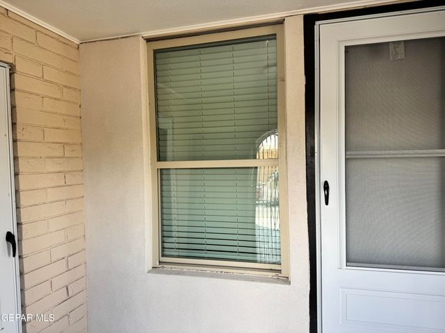 6209 AIRPORT Road, El Paso, TX 79925