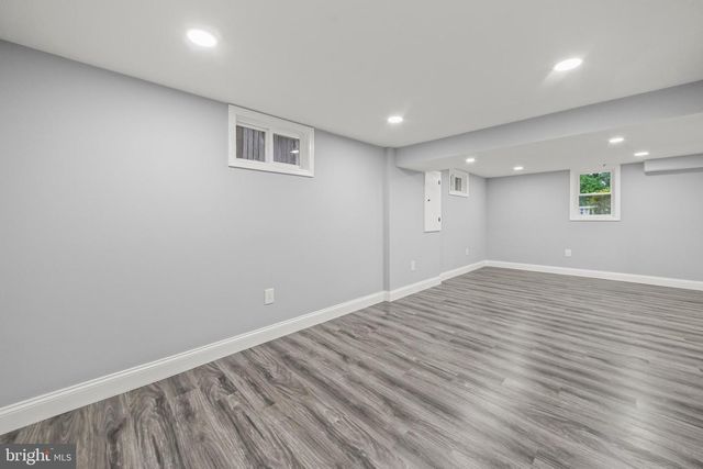 8405 58TH AVE, College Park, MD 20740