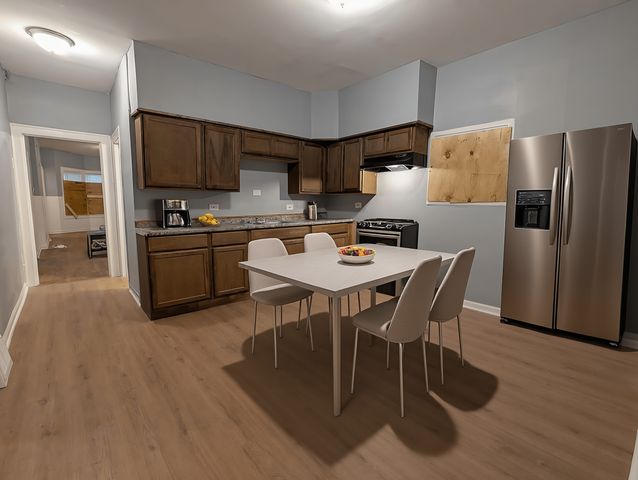 8601 S Kingston Avenue, Chicago, IL 60617