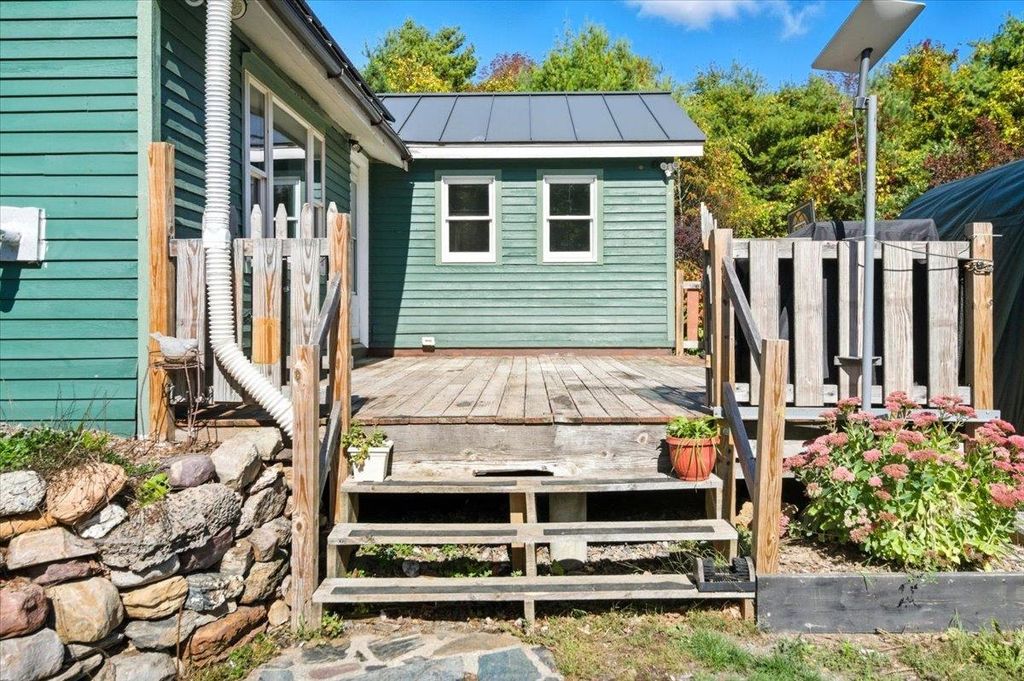 44 Knox Hill Road, Orwell, VT 05760