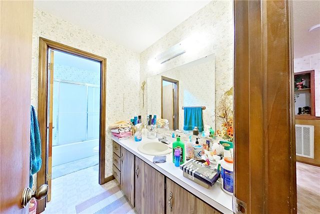 2142 Ben Couch Road, Blackshear, GA 31516