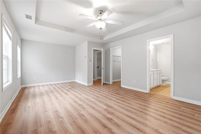 1006 Ivydale Circle, Lawrenceville, GA 30045